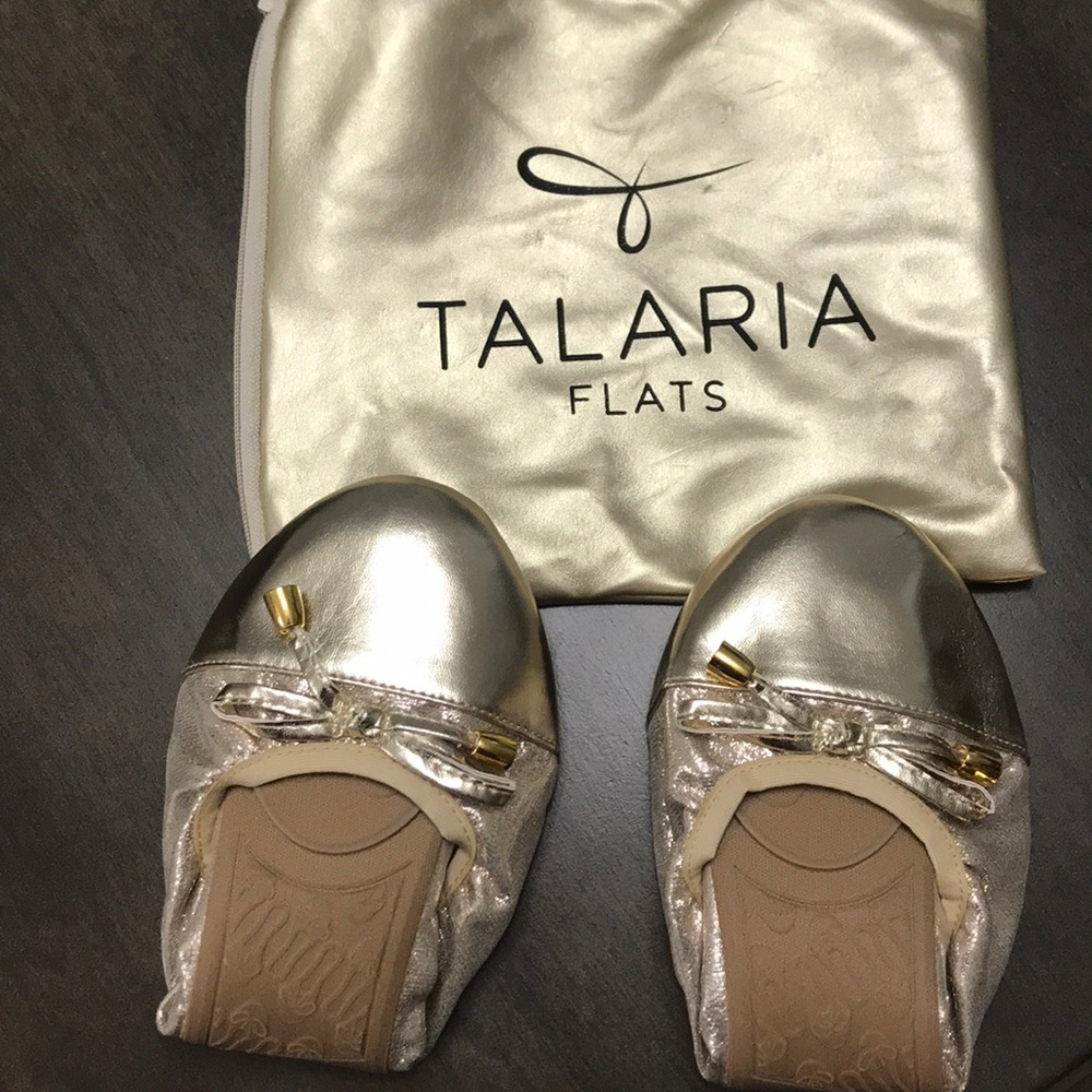 Talaria Flats in Gold Metallic. Size 10